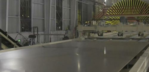 巴中易生活年产60万立方米刨花板项目首板成功下线，开启绿色家居新篇章